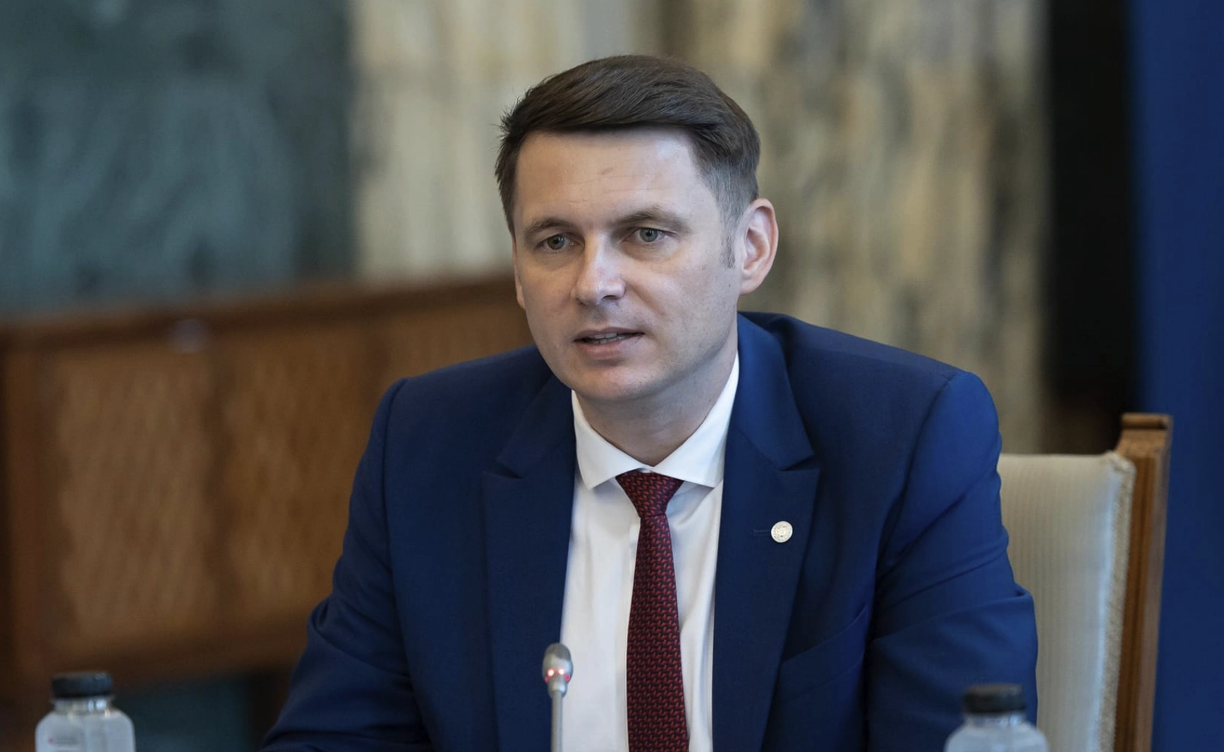 abrudean exemplul si sprijinul sua cruciale pentru romania in sustinerea statului de drept