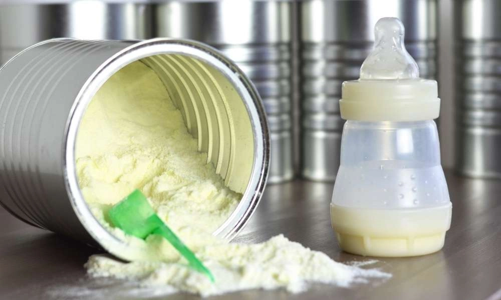 ansvsa avertizeaza loturi de lapte praf pentru bebelusi retrase din cauza unei bacterii periculoase