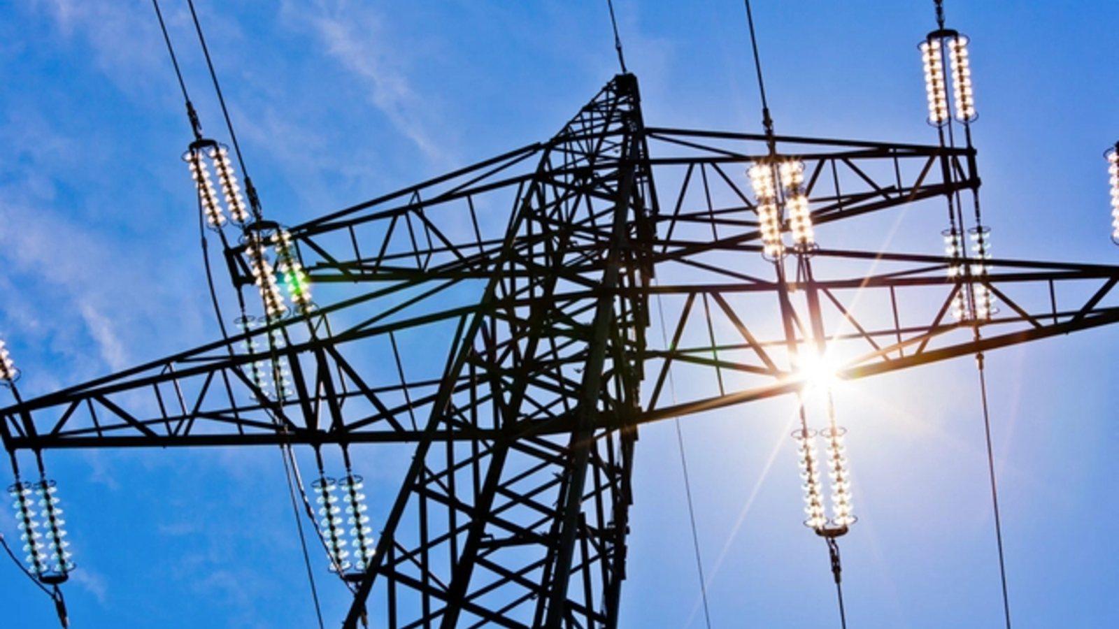 fonduri de rezerva deblocate pentru o linie electrica vitala cu termen strans in decembrie