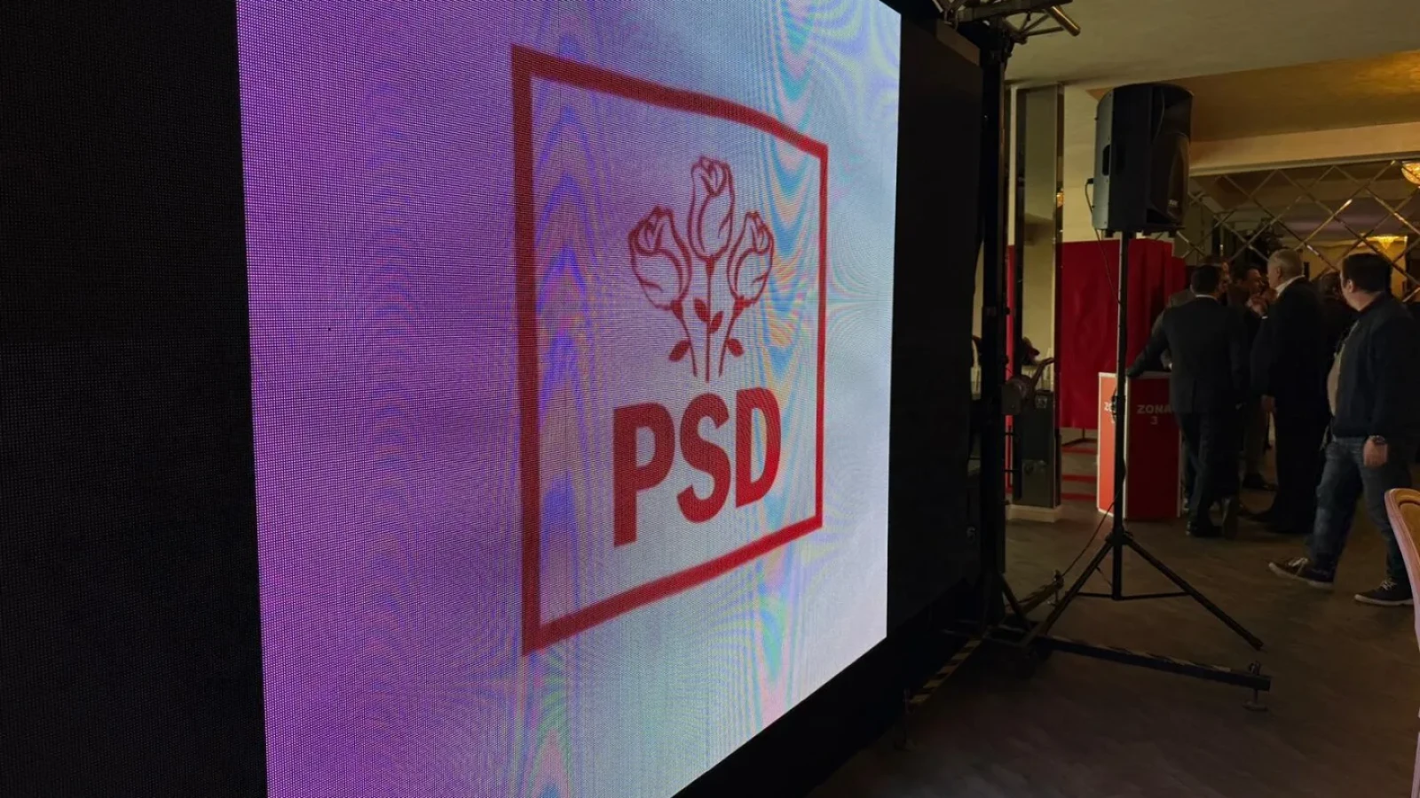 primar psd din pitesti isi ataca colegii de partid mi e sila nu ajutati cu nimic orasul