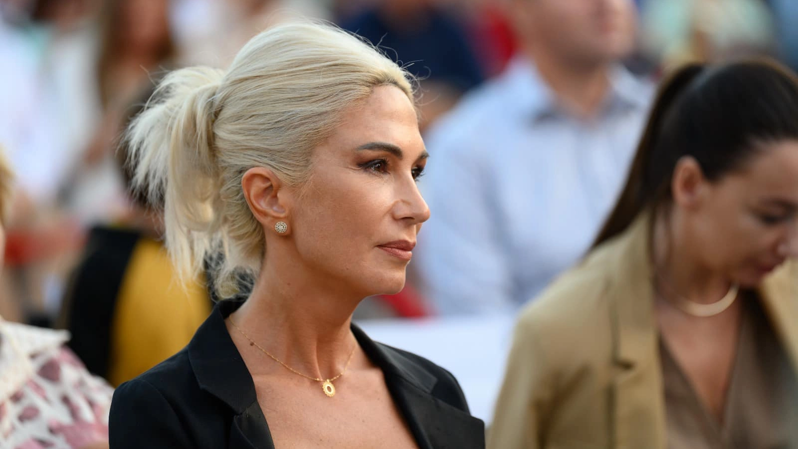 raluca turcan blocarea legii salarizarii un esec provocat de psd si de liderii de sindicat