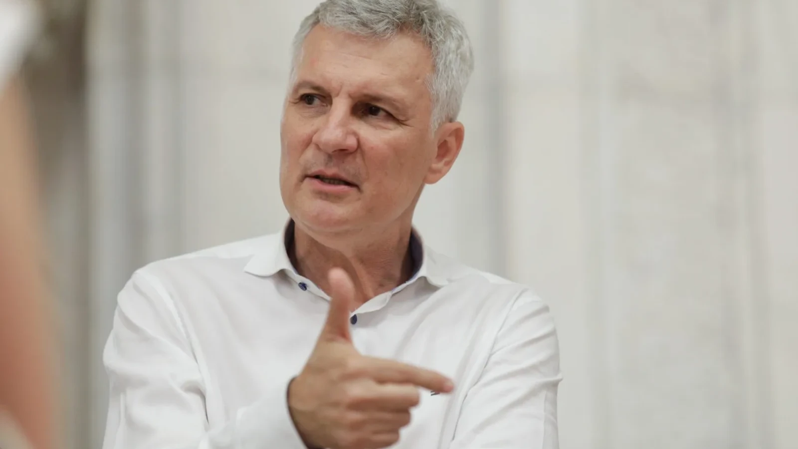 seful senatorilor psd raspunde dupa retrimiterea legii de catre presedinte fara modificari proiectele hidroenergetice trebuie finalizate
