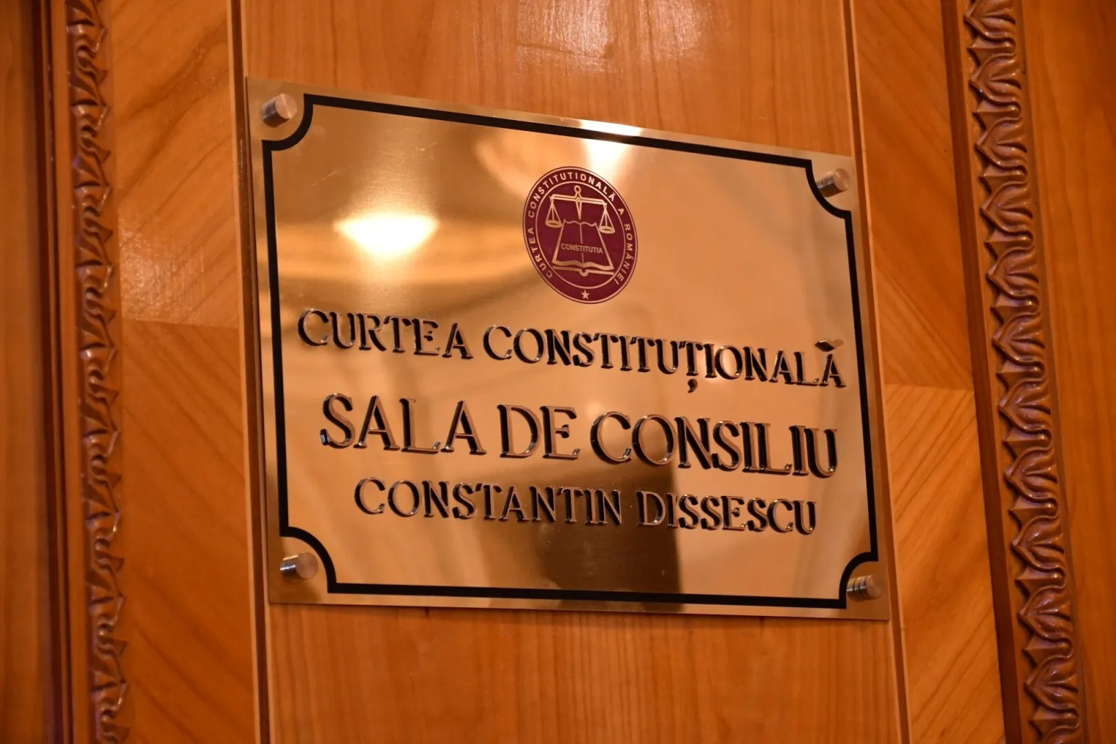 stelian ion fost ministru al justitiei despre amanarea ccr dublu standard si dispret fata de majoritatea romanilor